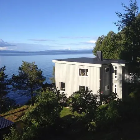 Private House & By The Sea *