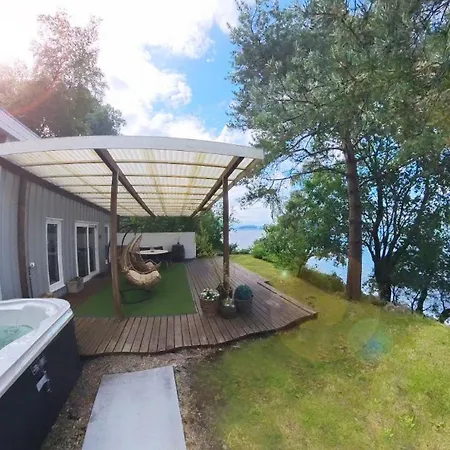 Private House & By The Sea