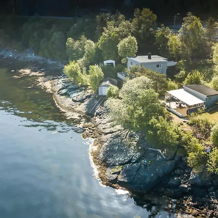 Private House & By The Sea Ferienhaus *