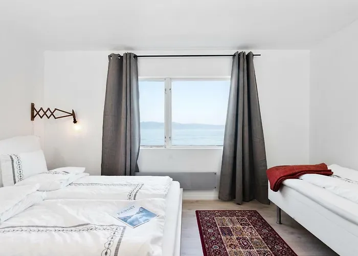 Private House & By The Sea Ferienhaus *