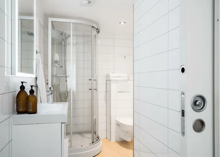 Private House & By The Sea *