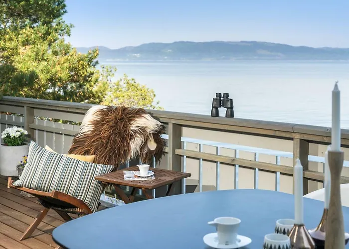 Private House & By The Sea