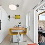 Private House & By The Sea *